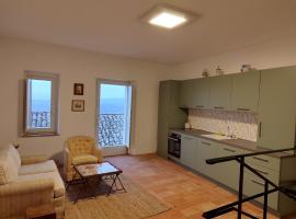 Casa in collina, hotel v destinaci Tenaglie