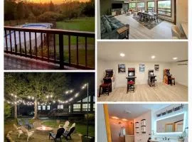 Pool Arcade Mtn Views Lake George Home Retreat WFH