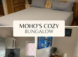 Moho's Cozy Bungalow
