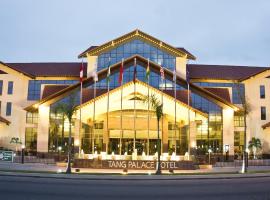 Tang Palace Hotel, hotel en Accra