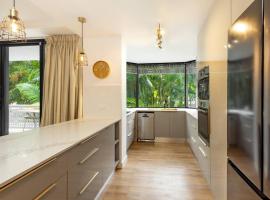 Cairns 1 BR - Stylish Getaway Apartment, Esplanade, apartman u gradu Cairns North