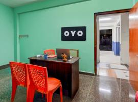 OYO White Inn, 3-star hotel sa Chennai