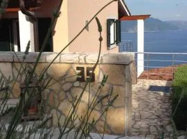Mali-Kosi Comfortable holiday residence