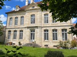 Hôtel Particulier, Maison Jazey., apartement sihtkohas Semur-en-Auxois