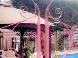 Queen’s Gate Ecstasy Home
