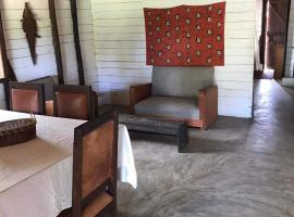 Beach front Cottage, ubytování v soukromí v destinaci Mahambo