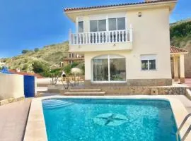 Stunning detached villa with private pool