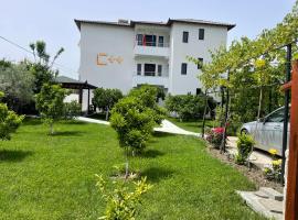Vila C++, hotel en Berat