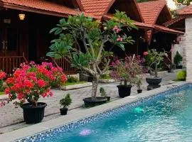 Uli Wood Villa, Jimbaran Bali - near GWK