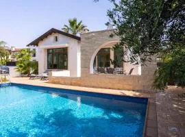 Lumina 2-Bedroom Villa and Pool in Ayia Napa