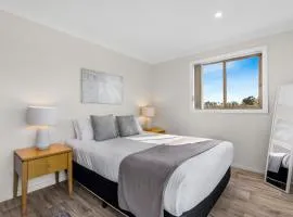 Madigan Cottages - The Barn Pet Friendly