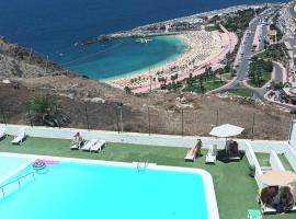 Sandra Amadores, hotel din Puerto Rico de Gran Canaria