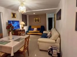 Appartement moderne à Paray-Vieille-Poste, 50m², avec terrasse, hotel in Paray-Vieille-Poste