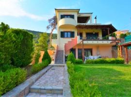 Πράσινη Βίλα, Κόρφος Green villa Korfos, hotell sihtkohas Korfos