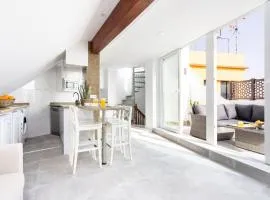 OkStay Penthouse Bencomo with beach views
