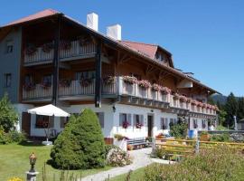 Berghaus Oberleitner - peace and relaxation, hotel v destinaci Neureichenau