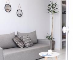 Sol Apartments Corfu by Estia, hotel in Corfu Town