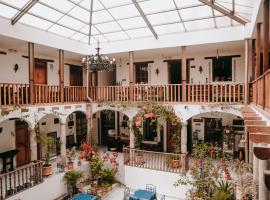 Hotel Casa Alquimia, hotel perto de La Ronda, Quito