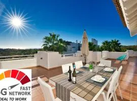 AL-321 Penthouse 3 bedrooms Alcazaba Lagoon