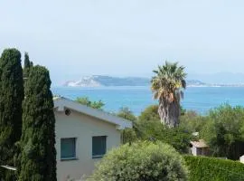 Casa frente al mar con terraza panorámica