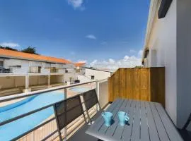 400m de la plage, appartement avec piscine