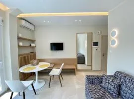 Venice Studios & Apartments