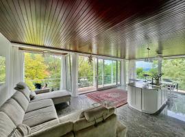 Villa Plesse - exklusiv und geräumig wohnen nahe Göttingen, hotel in Bovenden