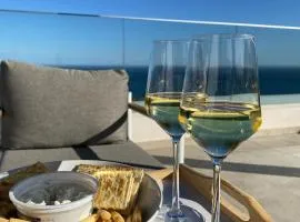 Seaviews Penthouse - Rooftop Terrace - Close to beach - Pool - King Bed - Rincon