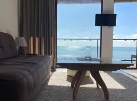 SEA VIEW APARTMENT, apartmen di Kvariati