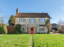 Rosehill House, holiday home in Docking