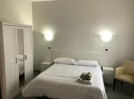 VILLA MORELLIS
