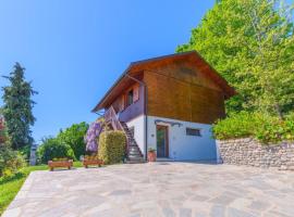 Chalet Sophie - Luxury Chalet, cheap hotel in Roletto