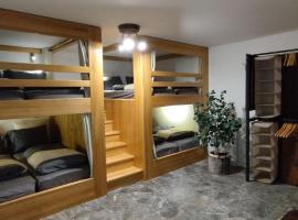 Bivouac & Sacs à dos - Loft classé, avec escape game sur demande, hotel v destinaci Sixt