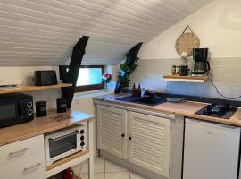 Gite de la deveze cosy et nature, ξενοδοχείο σε Saint-Beauzély