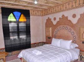 HOTEL KASBAH Dades MGOUN, hotel with parking in Aït Ba Mmad