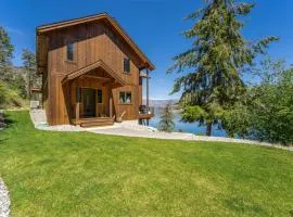 Constellations Lake House at Chelan - Meredith Lodging