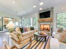 Stunning Cashiers Cottage Rental with Screened Porch