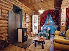 Sabay Sai Wooden Guesthouse in The National Park, casa de hóspedes em Almaty