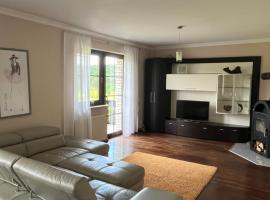 Ferienwohnung am Nürburgring, ξενοδοχείο σε Hirten