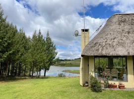 Lakeview Cottage, Curry's Post - SOLAR POWERED, hotel v destinaci Howick