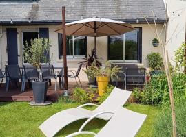 cottage proche du bord de mer et au cœur des dunes, hotel in Merlimont