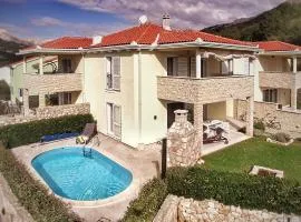 Ferienhaus mit Meerblick & Pool in Baška - Villa-Planina