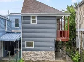 Bloomfield, Pittsburgh Large and Accessible 3 Bedroom Apr with Free Parking