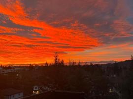 Super wow view!, hotel in Victoria