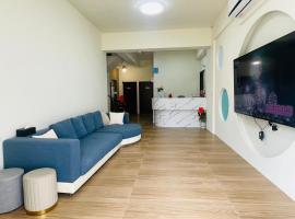 Penghu Roundabout Guesthouse, hotel in Magong
