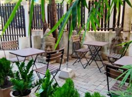 Secret Garden Homestay, hotel di Siem Reap