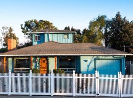 Walk to Capitola Beach and Santa Cruz Pleasure Point วิลลาในซานตาครูซ