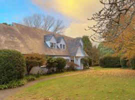 5Rooms life-style in City—“Golden Harvest Retreat”, hotel in Matangi