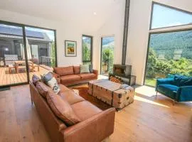 Tonga Park Retreat