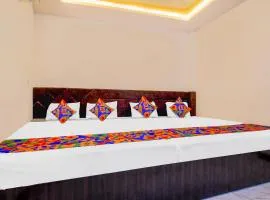 FabExpress Neelam Palace